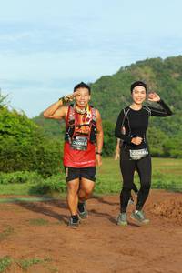 BIB: 0893, 0641
                            <button type="button" onclick="openModal(5110859)" class="btn btn-primary btn-sm float-right btn-popup" data-toggle="modal" data-target=".modal-high-quality">
                        <i class="fas fa-shopping-cart"></i> Add to Cart
                    </button>
                                            <button type="button" onclick="isThisMe(5110859, true)" class="btn btn-success btn-sm float-right btn-popup btn-isme hidden" data-toggle="tooltip" data-placement="bottom" title="นี่คือรูปของคุณใช่ไหม คลิกที่นี่เพื่อเอาเข้าอัลบั้ม">
                        <i class="fas fa-plus"></i> Add to album
                    </button>
                    <button type="button" onclick="isThisMe(5110859, false)" class="btn btn-warning btn-sm float-right btn-popup btn-isnotme hidden">
                        <i class="fas fa-ban"></i> Remove from album
                    </button>